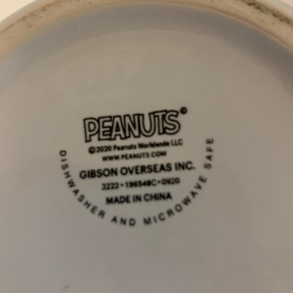 Peanuts Snoopy Holiday Ceramic Mug PEACE, LOVE,JOY - Picture 7 of 7